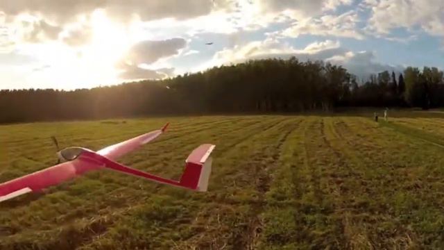 Атмосферные полеты. Планер Rainbow Runner. RC glider. смотреть онлайн