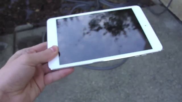 iPad Mini Drop Test & Durability Video смотреть онлайн