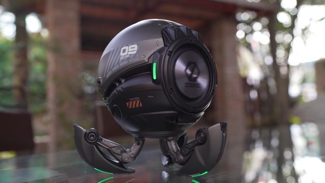 Gravastar: Crazy Robot Speaker with Bluetooth 5.0 смотреть онлайн