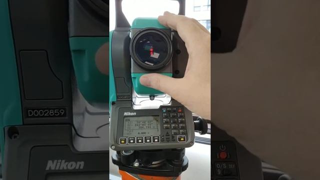 Тахеометр Nikon Nivo 2.M sn D002859 смотреть онлайн