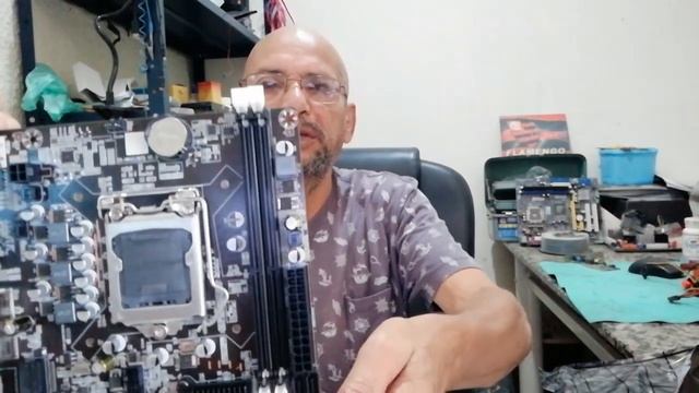 placa e P8H61-M lx3 plus r2.0 desktop placa-mãe h61 soquete lga 1155 i3 i5 i7 ddr3 16g смотреть онлайн