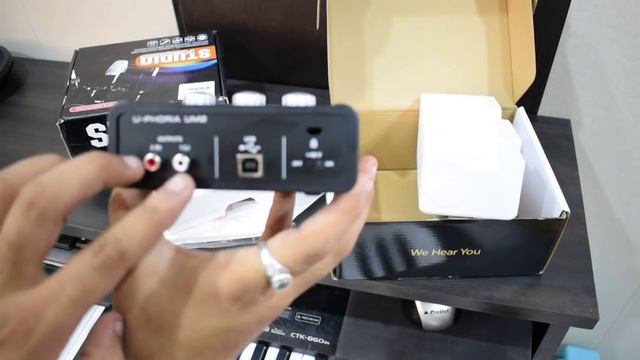 Quick Unboxing घर में अपना स्टूडियो बनायें Behringer UM2 Audio Interface смотреть онлайн