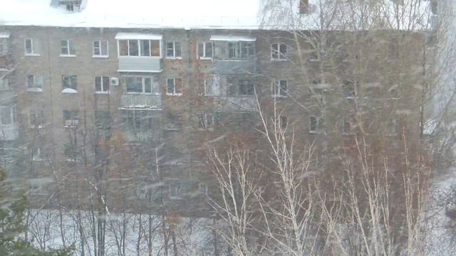 город уфа сильный снегопад вид с высоты 4 марта 2023 . смотреть онлайн