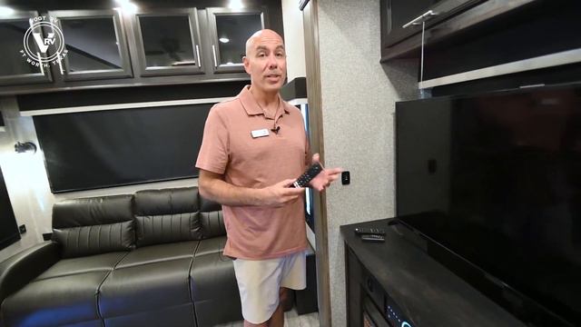 The all-new 2022 Jayco® North Point 377RLBH | FIRST LOOK смотреть онлайн