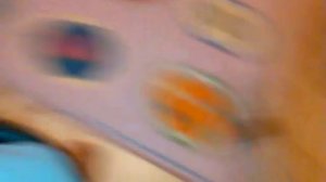 LG Cyking odkurzacz bezworkowy. Bagless vacuum cleaner in action