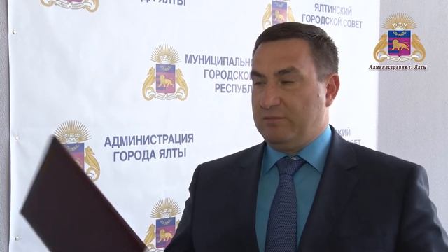 Андрей Ростенко взял под контроль вопрос по ремонту дорог смотреть онлайн