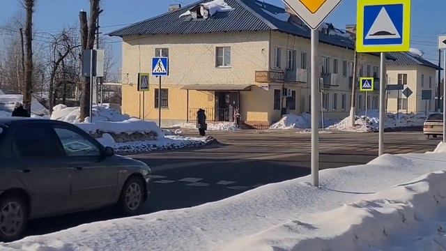 Ейск-Рошаль?Наша Варька. Гуляем по Рошалю... смотреть онлайн