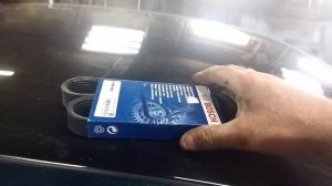 лопнул ремень генератора на Опель Вектра б1.6 16 кл. с кондером .  решение проблемы в дороге.