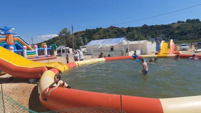 Голубицкая сейчас// Центральный пляж// Лучший курорт России смотреть онлайн