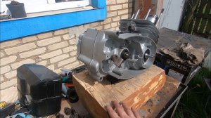 Нашел что стучало в двигателе ява 634