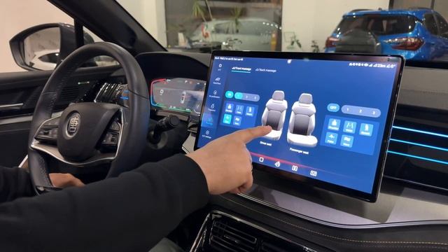 BYD Tang EV 2022 - повністю вдосконалений і оновлений повнопривідний електрокроссовер смотреть онлайн