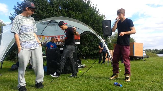Beatbox battle 2013 Contrix Vs Stale dale смотреть онлайн