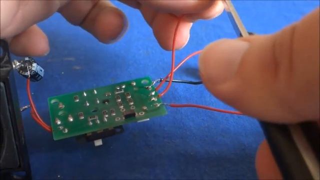 НЕ ВЗДУМАЙ ВЫБРОСИТЬ Старый ДОМОФОН ! mega Полезная Самоделка своими руками смотреть онлайн