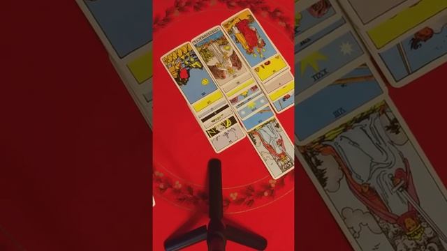 Как он живёт без Вас?Хотел бы Вас вернуть? Онлайн гадание на Таро. смотреть онлайн