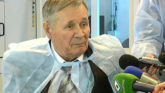 В Харькове запустили самый мощный источник нейтронов смотреть онлайн