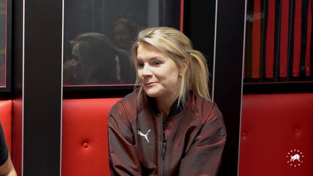 HOW TO BECOME THE BEST FOOTBALL PLAYER ft. ADA HEGERBERG смотреть онлайн