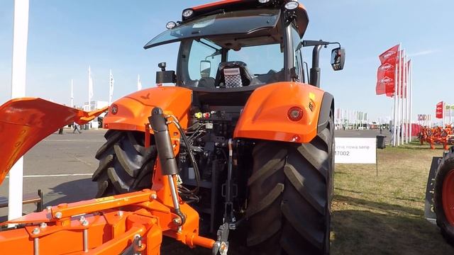 Трактор KUBOTA M7172 смотреть онлайн