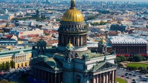 Александровский сад в Санкт-Петербурге