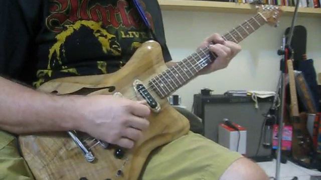 Joe Till Custom Guitar Myrtle SSH смотреть онлайн