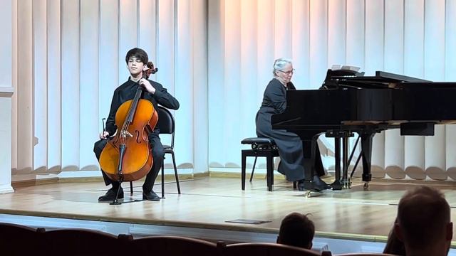 Г. Форе. Элегия. Исполняет Григорий Троян, преподаватель Алексеева Т.Г., конц-р Михайлова Т.В.