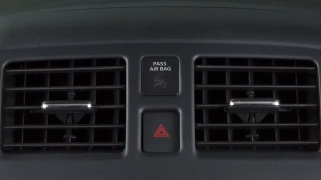 2019 Nissan Versa Note - Front Passenger Air Bag Status Light смотреть онлайн