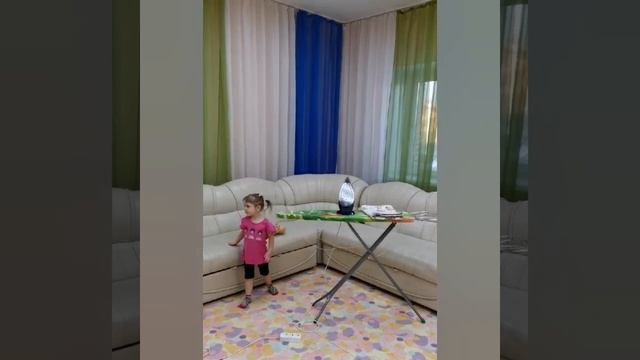 Внимание — опасные электроприборы возле детей.mp4 смотреть онлайн