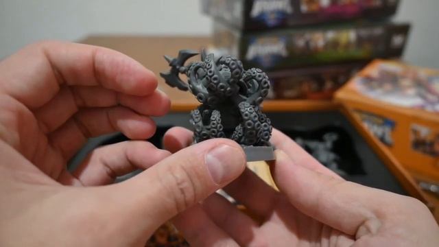 Распаковка настольной игры - Super Fantasy Brawl смотреть онлайн