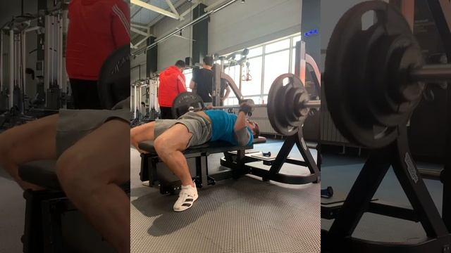 Жим штанги лёжа узким хватом 92,5*8 смотреть онлайн