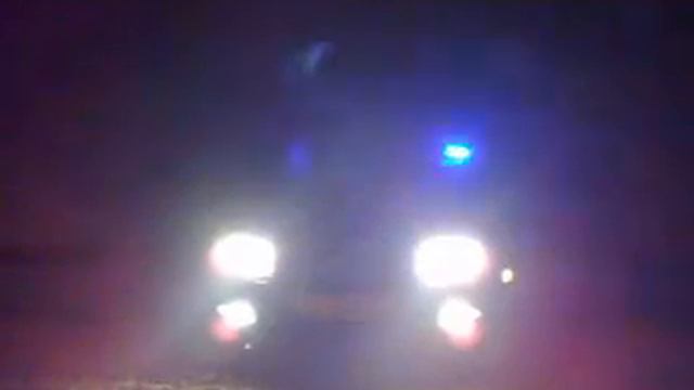Volvo v40 cop car смотреть онлайн