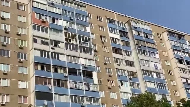 Французский балкон (демонтаж старых бетонных плит) смотреть онлайн