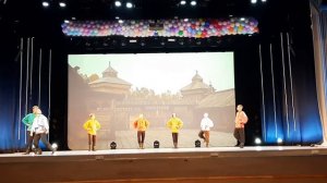 "Русский коленца" - мужской перепляс.