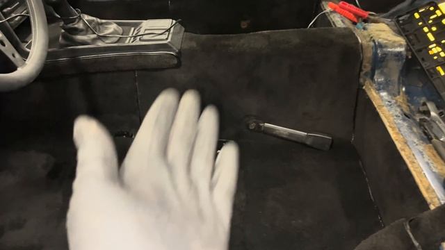 Building a Porsche 924 Safari: New seats and carpet colouring! #pascha #newinterior #Porschesafari смотреть онлайн