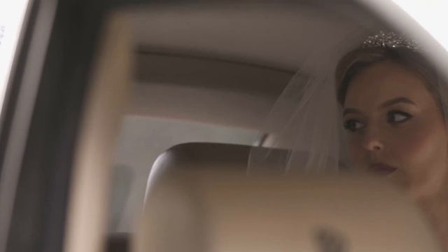 Traditional English Wedding At Coworth Park