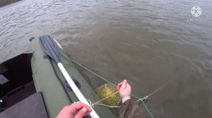 ДОНСКИЕ КИЛОГРАММОВЫЕ ЛЕЩИ-ГОРБАЧИ .РЫБАЛКА С ЛОДКИ НА ЯЙЦА.