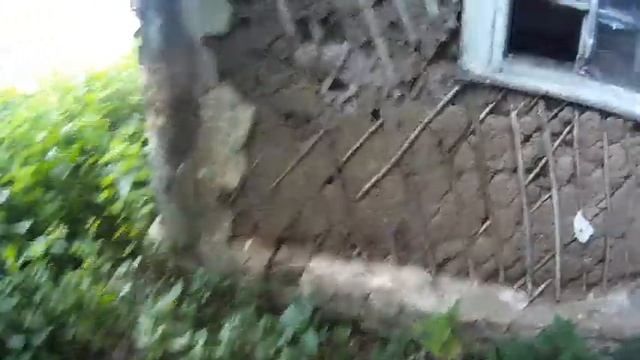 ЗАБЫТЫЕ СТАРИКИ В ГЛУХОЙ ДЕРЕВНЕ! ДОМ СТАРОЙ ТРАВНИЦЫ! Покинутый мир! смотреть онлайн
