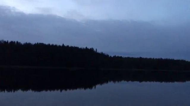 На реке ночью... смотреть онлайн