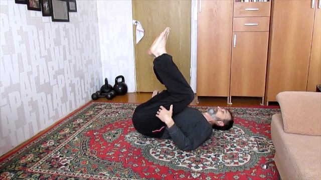 кувырки через плечи