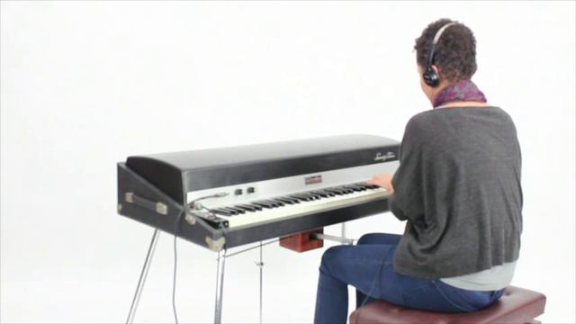 Fender Rhodes Mark 1 with Dyno-My-Piano mods смотреть онлайн