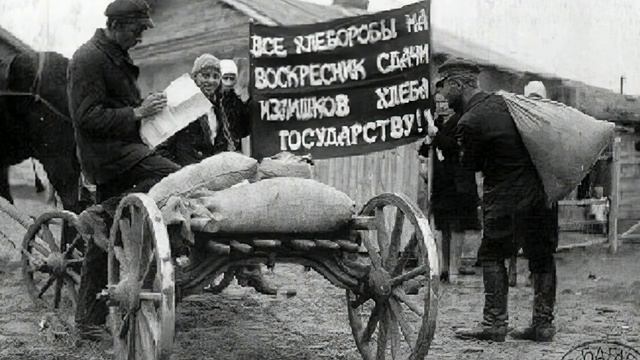 ,, Жизнь " - читает автор . #моистихи#поэзия#былоевремя#бытие смотреть онлайн