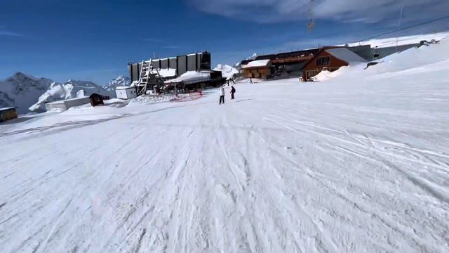 Полина и Эльбрус смотреть онлайн