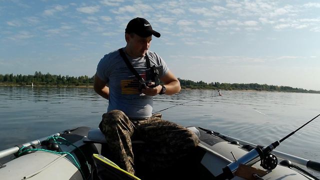 Рыбалка на подпуск. Сварил кашу, устал от поклевок!!!