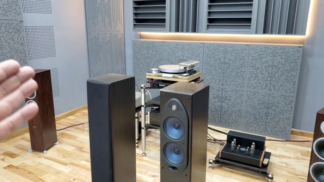 Review Polk RTi70 смотреть онлайн
