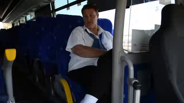 Водители Эгед. Эстер и Яэль смотреть онлайн