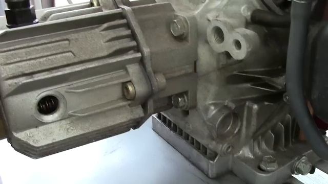 Changing Pressure Washer Pump Oil смотреть онлайн
