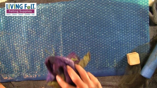 Nuno Felting Tutorial - Part 4 of 4 смотреть онлайн