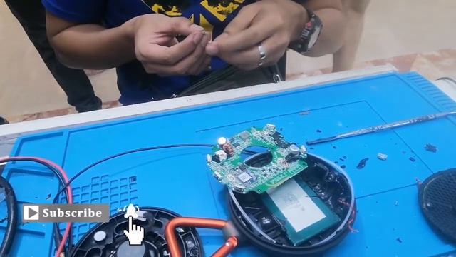 JBL CLIP2 ORIG. BLUETOOTH SPEAKER disassembly charging pin problem смотреть онлайн