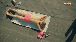 Сериал «Жуки» - Священник увидел голую девушку