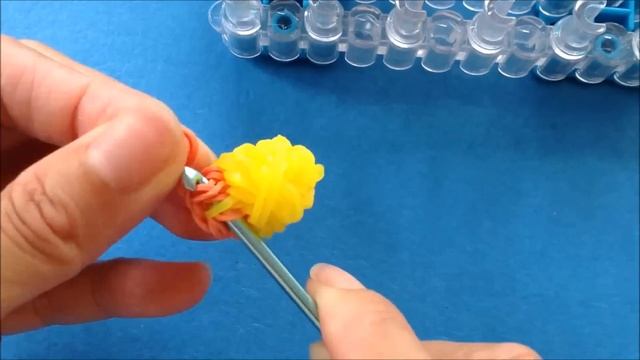 Rainbow Loom Charms: 3D Rubber Ducky : How to make with loom bands