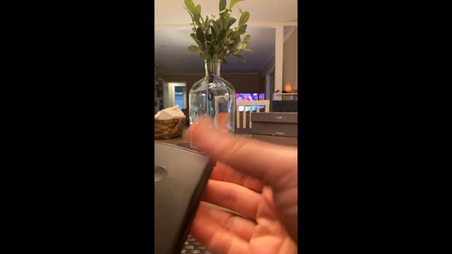 Moto Razr Up Close & Personal смотреть онлайн