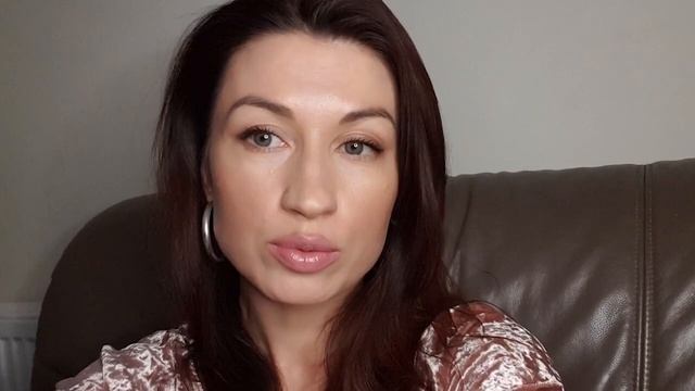 Декабрьский влог/Ёлка/Первый подарок/Неприятные последствия перевода часов/О косметике WIBO